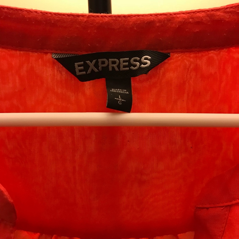 Express - Tops - Picture 3 of 6